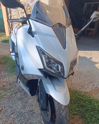 T-Max 530