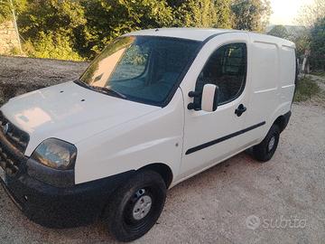 Fiat dobló 