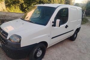 Fiat dobló 