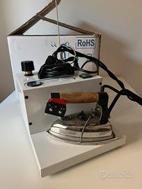 Ferro da stiro con caldaia 2l Svelta2 inox