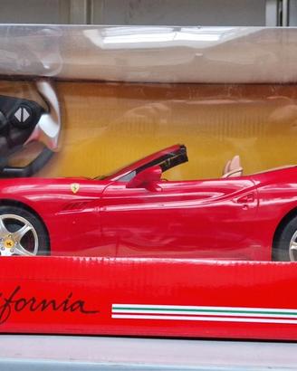 Ferrari California Rastar 1/12 radiocomandata