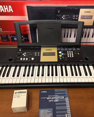 Tastiera Yamaha YPT220 portatile 61 Tasti 375 voci
