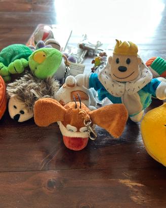 Portachiavi misti ,peluche e altri tutti Vintage.