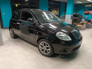 Lancia Ypsilon 1.2 ORO