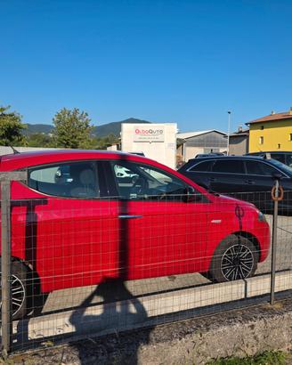 Lancia Ypsilon 1.2 70CV perfetta e garantita 12 me