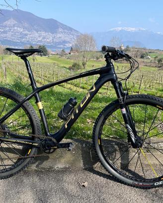 MTB Full carbon