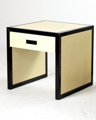 Comodino Armani Casa in pergamena e legno laccato