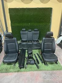 Ricambi tappezzeria Fiat freemont 2011 disponibile