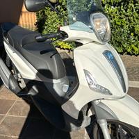 Piaggio Beverly 300 - 2012