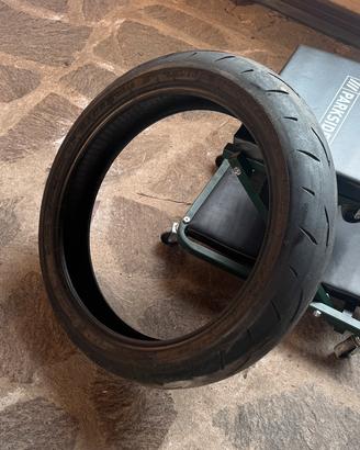 Dunlop GP Racer 120/70 R17 – DOT 1824 (2024)