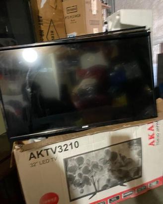 TV  AKAY 32 POLLICI