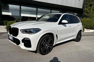 BMW X5 xdrive40d mhev 48V Msport auto