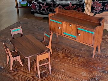 Vintage mobili per arredo casa bambola