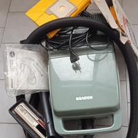 L'aspirapolvere Hoover "compact" 1985 vintage 