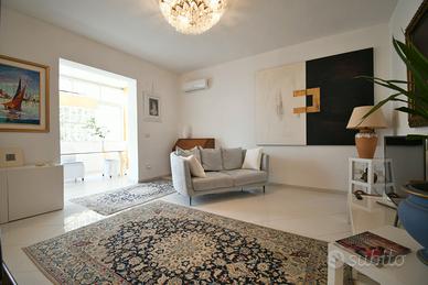 Piano rialzato ristrutturato