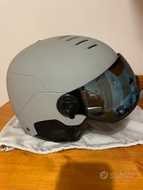 Casco Uvex con maschera integrata