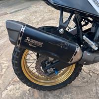 Scarico a Akrapovic Tenere 700