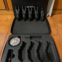 Avvisatori Sonik Gizmo 4+1 + lampada carpfishing 