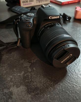Canon EOS 200D