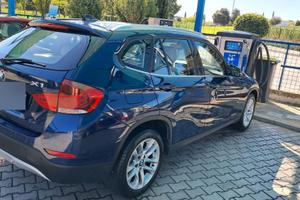 Autovettura BMW X1