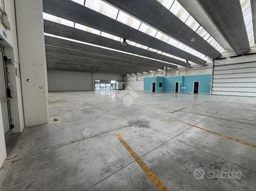 CAPANNONE A VILLAFRANCA DI VERONA