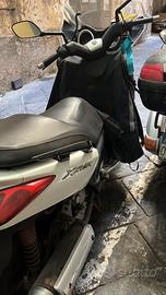 Yamaha xmax 250 del 2011