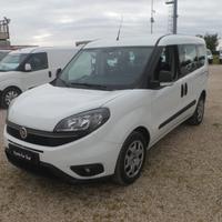 Fiat Doblo 5 posti autocarro