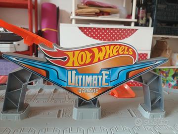 pista dello squalo Hot wheels ultimate garage