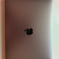 Macbook pro 13 M1 2020 (8/512)