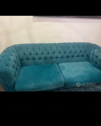Divano chesterfield