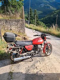 MOTO GUZZI V35 ROSSA