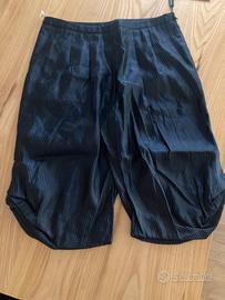 Pantaloni al ginocchio