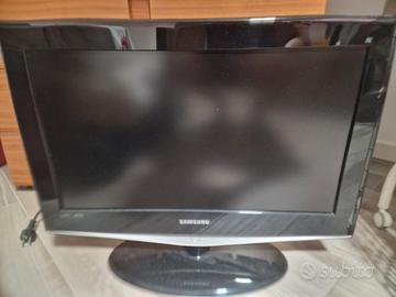 Televisore TV Samsung HD LE26R72B 720p