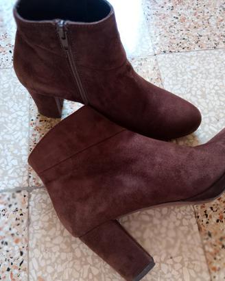 stivaletti donna Calpierre scamosciati 