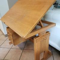 Scrivania Inclinabile e regolabile in altezza