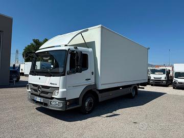 MERCEDES ATEGO 2012