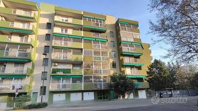 Immobile in asta di 97 m² con 3 locali e box auto 