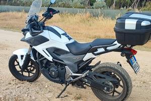 Moto Honda NC 750 x dct