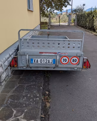 RIMORCHIO PER AUTO 