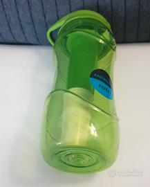 Bottiglia Acqua con Filtro Raffreddante