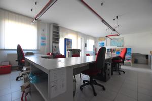 Ufficio / Negozio con buona visibilità