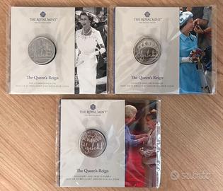 The Royal Mint The Queen's Reign UK £5 unc coins