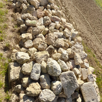 Sassi tufo blocchi squadrati faccia vista