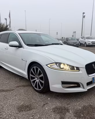JAGUAR XF Sportbrake 2.2 D 200 CV Prem. Luxury