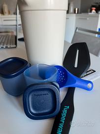 Set Tupperware