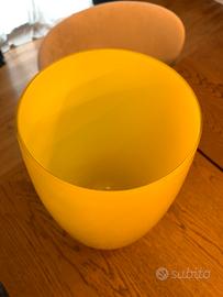 Vaso in vetro colorato giallo