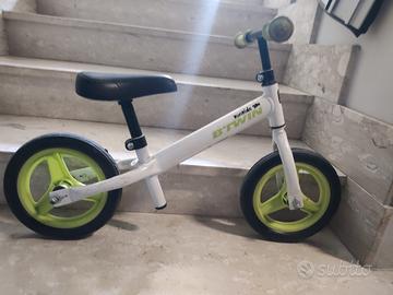 bicicletta senza pedali BTwin