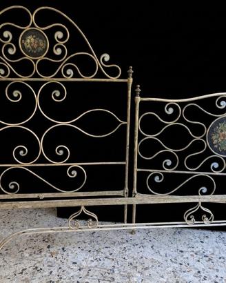 letto in ferro battuto d'epoca 2 testate+ laterali