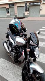 Suzuki gladius 650
