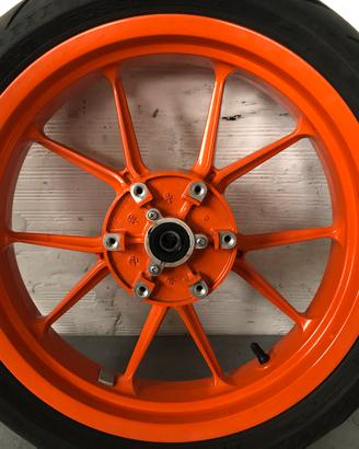 Ktm duke 125 e 390 anni 2012/16 - ricambi